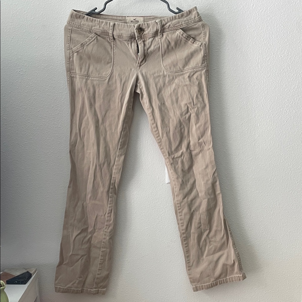 Hollister Beige low rise  Pants